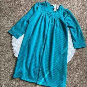 Jasmine Rose Zip Front Coverup Housecoat Robe Nightgown Pajamas New Petite Small
